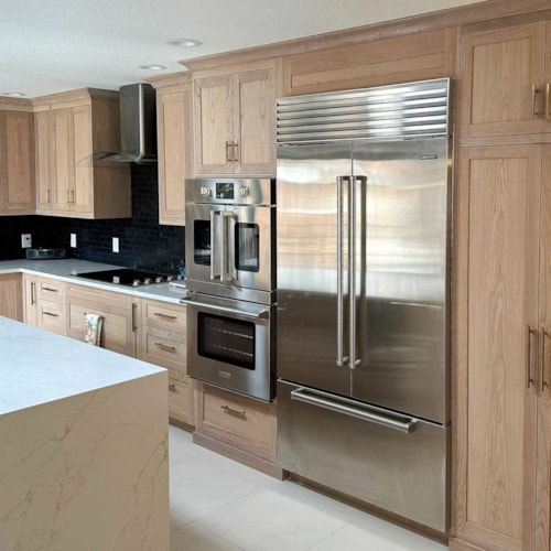 Custom Kitchen in Plain-sliced White Oak