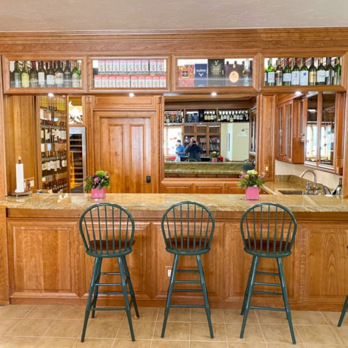 Elegant Home Bar