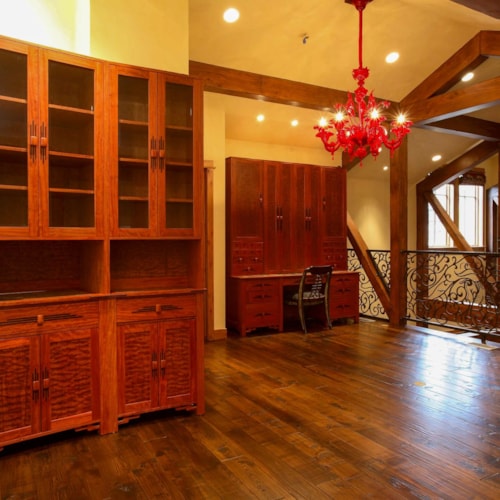 Loft Landing Workspace