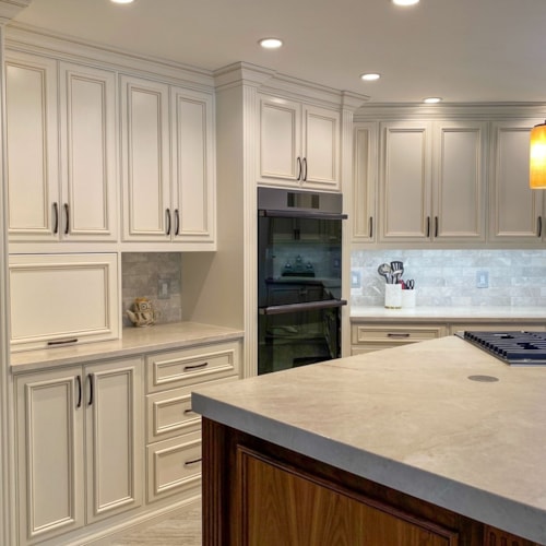 A Kitchen Remodel in Lakewood – Custom Cabinets